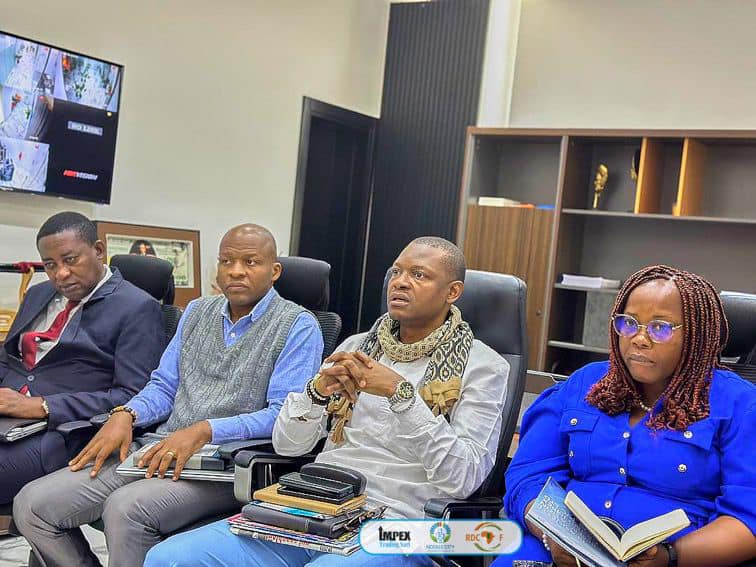 559065969_122167381610575479_8582448989415988392_n.jpg (66 KB)